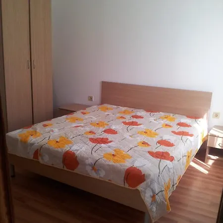 Διαμέρισμα Etara 2